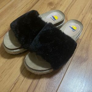 Maui Island Fur Slippers